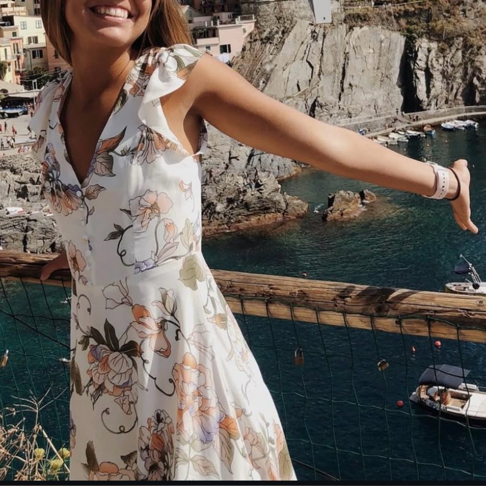Lulu's white Floral Mini Dress - White and Multicolor